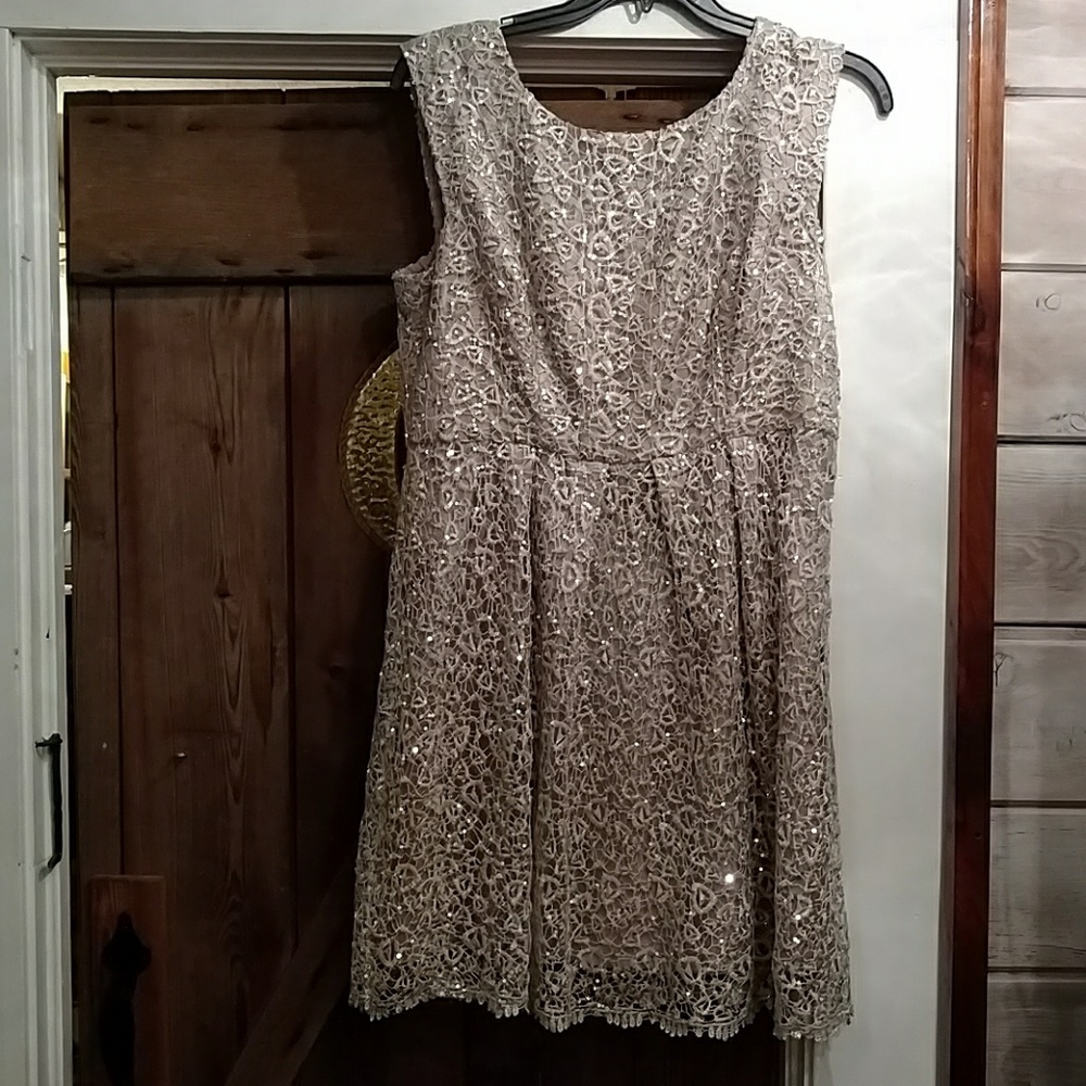 Decode 1.8 silver cocktail dress